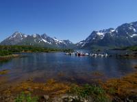 Sildpollen mit Hiravtindan und Langstrandtindan Massiv - Lofoten